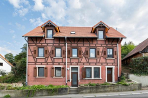 4-Bett-Wohnung mit Modernem Design